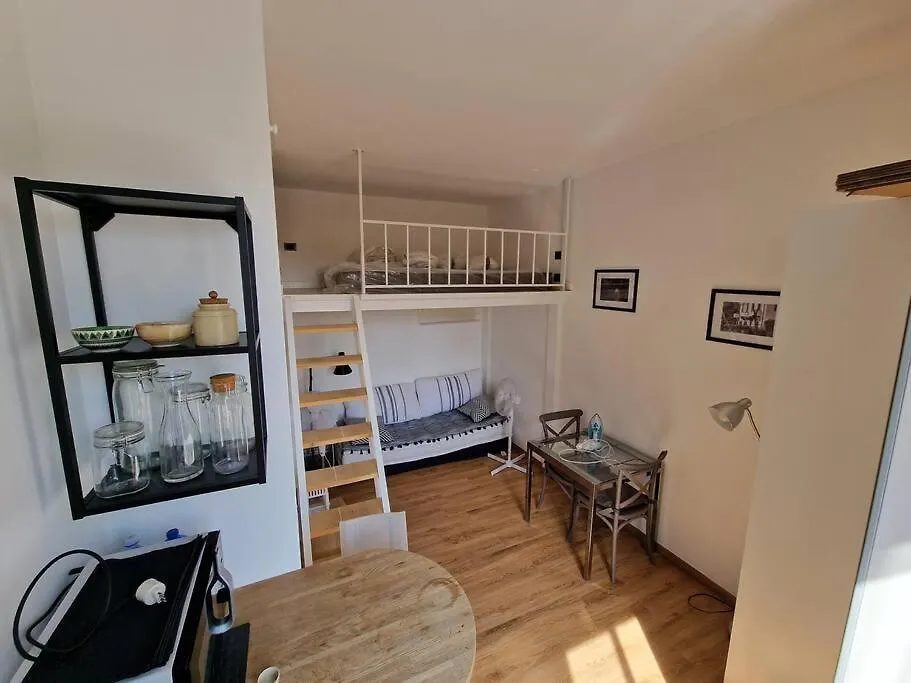 Happyhouse Apartment Milan Italy
